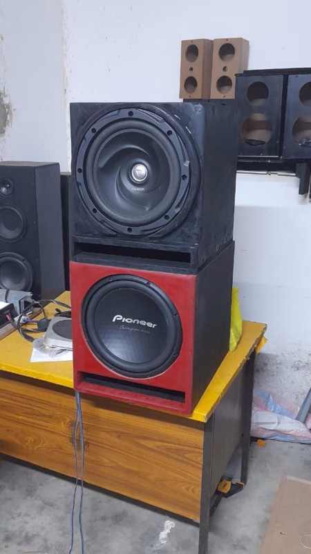 New Design 12 Inch Cabinet