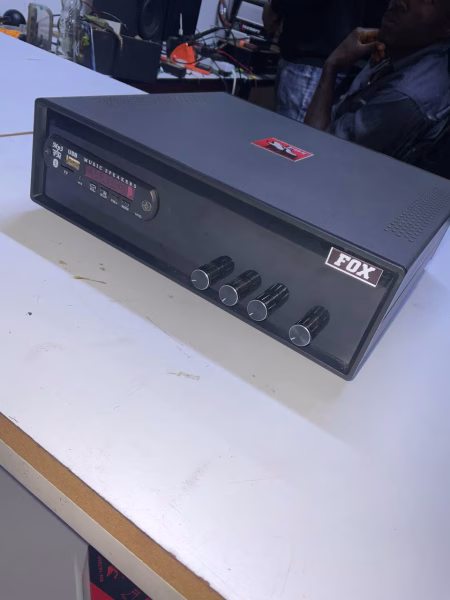 Powerful 2.1 limited edition amplifier (150Wx2) + 300W - Image 2